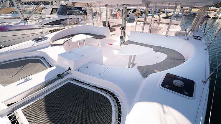 Champagne Sailing 11