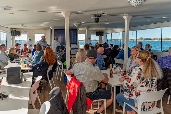 Easeland 19