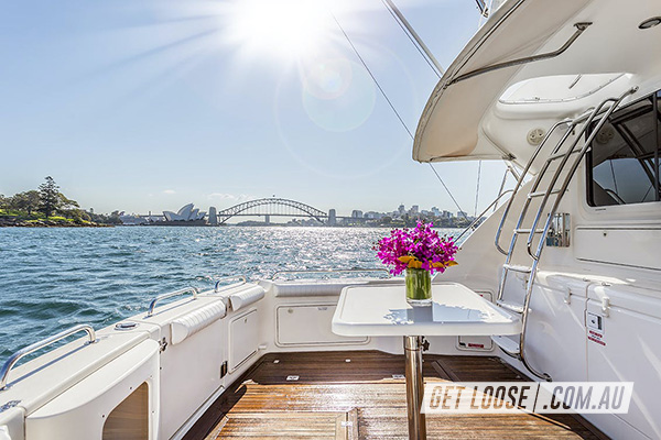 Lux Flybridge Cruiser Sydney 1G