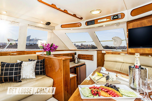 Lux Flybridge Cruiser Sydney 1H
