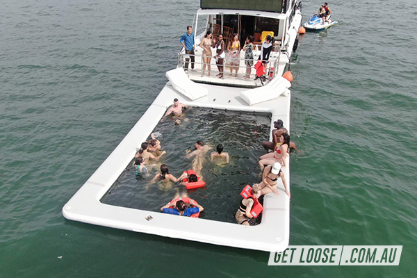 Luxury Boat Melbourne 9