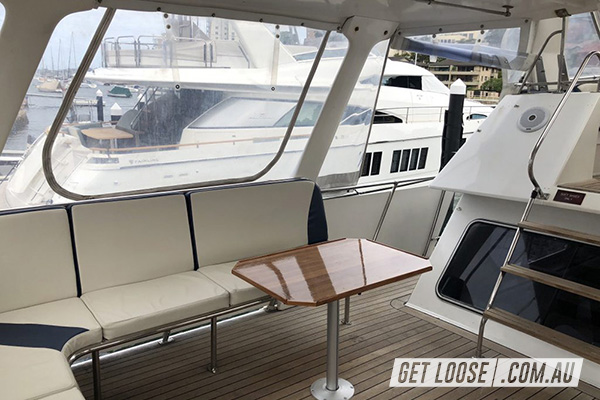 Luxury Flybridge Cruiser Sydney 4D