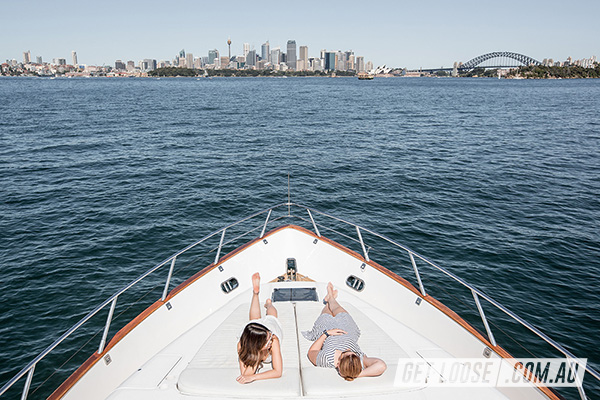 Luxury Yacht Sydney 7i