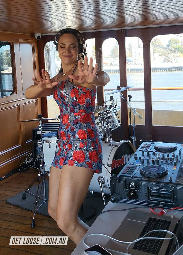 Party Boat Melbourne 6P