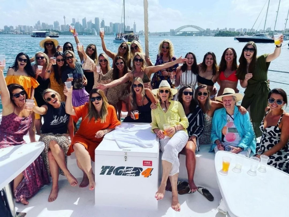 Tiger Catamarans 10